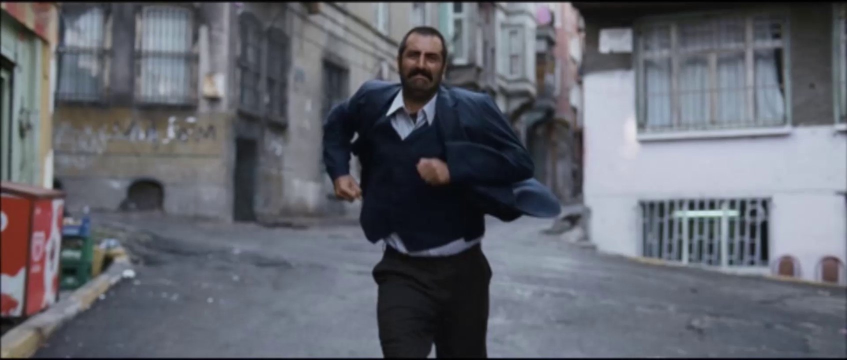 Ağlamayın Beni De Üzmeyin - Mahsun Kırmızıgül (Güneşi Gördüm)