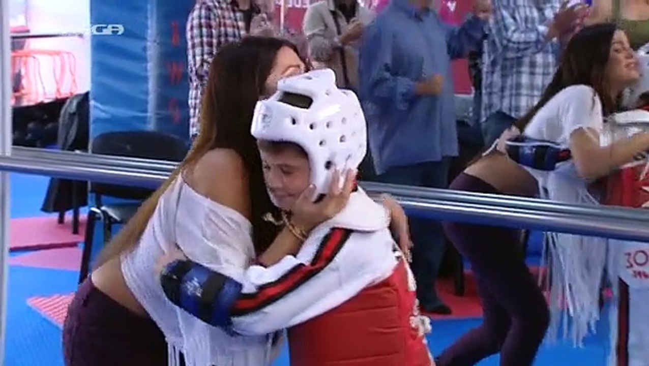 ΜΟΝΤΕΡΝΑ ΟΙΚΟΓΕΝΕΙΑ S02E07