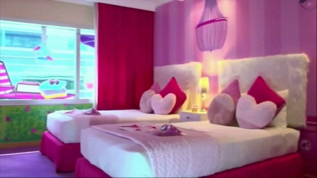 La première chambre Barbie rouvre au Hilton de Buenos Aires