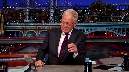 Jim Carrey, prisonnier d'une machine à grappin