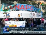 Chilenos sin vivienda reclaman a Michelle Bachelet