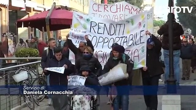 Icaro Tv. Io valgo : i centri diurni ricordano don Oreste