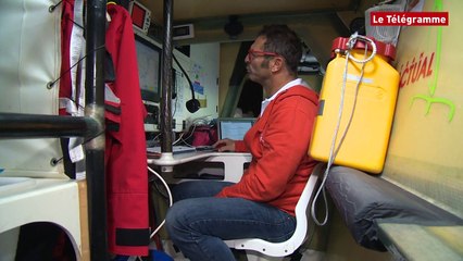 Descargar video: Route du Rhum - Destination Guadeloupe. Ambiance à Saint-Malo