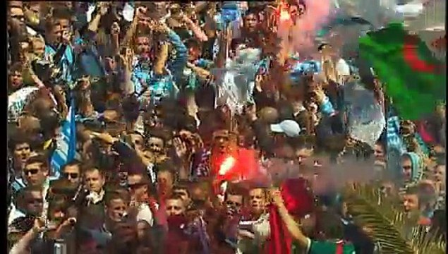 Clip : Le défilé des Champions