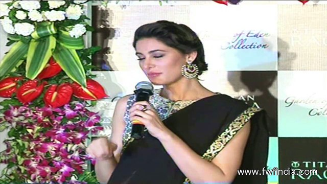 ( Stop_Press_Loop.wav)Nargis fakhri Titan Watch Raga colletion Launch