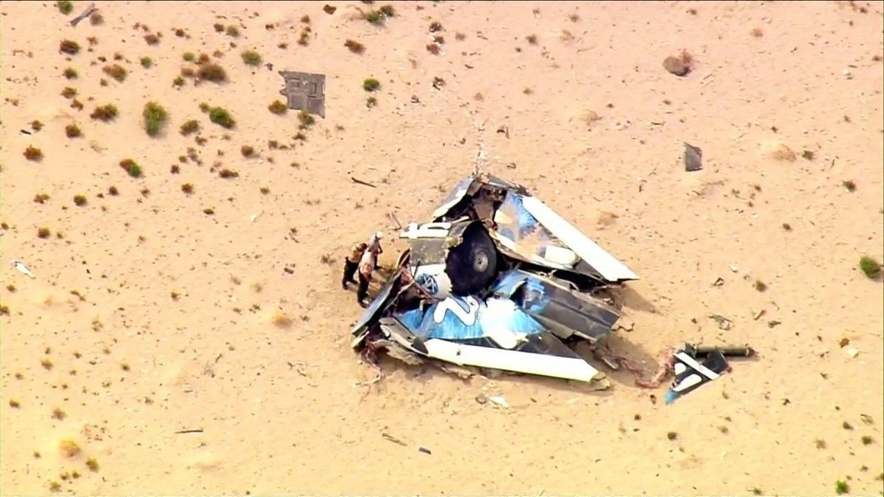 Nave da Virgin Galactic cai nos EUA