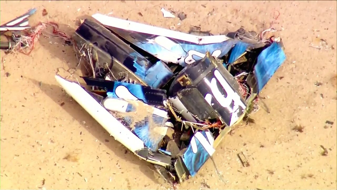 Crash du vaisseau SpaceShipTwo dans le désert californien