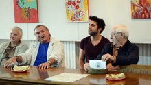 2. Vernisaj FLOAREA VIETII pictor GABRIELA CUCINSCHI