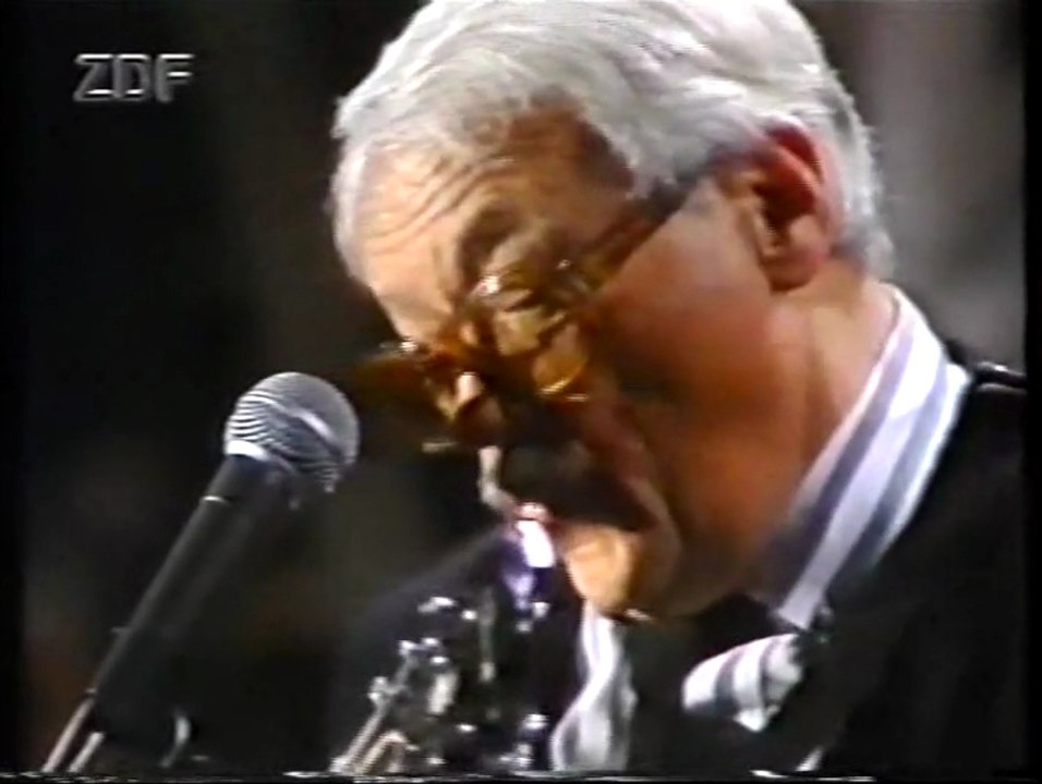 TOOTS THIELEMANS (whistling, git) – Bluesette (ZDF Jazz Club '88, HD)