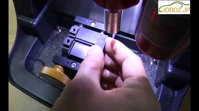 How to use Automatic V8 /X6 to make key without original keys