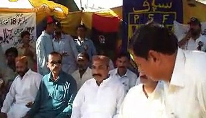 Sinjhoro: CMO Sinjhoro Aalamgir Junejo  AT PSF Camp Sinjhoro ( Regarding 18th October Jalsa Karachi)