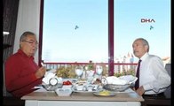 Antalya Kılıçdaroğlu ve Baykal Kahvaltı Yaptı