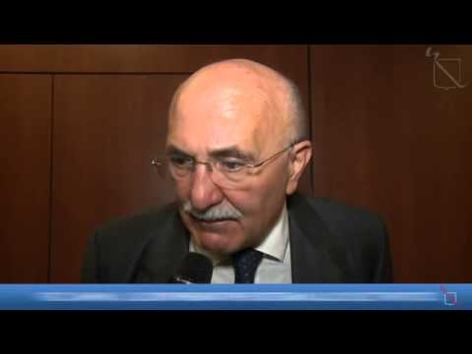 Napoli - Figc Campania, Caldoro premiato per sostegno calcio dilettantistico (31.10.14)