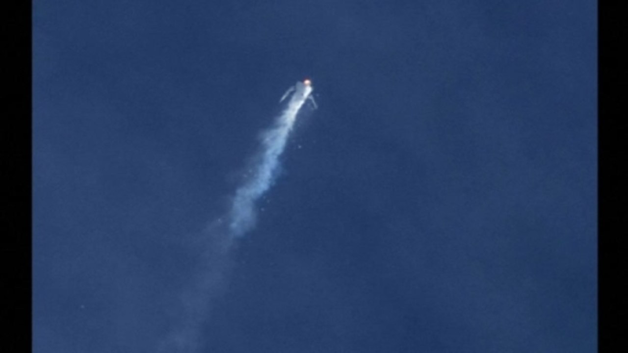 Virgin spaceship 'mid-air explosion'