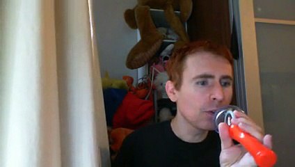 Wiwi égratigne "sans toi" de Jean Nichol