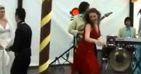 Düğünde Kayışları Koparan Ablanın Hazin Sonu!