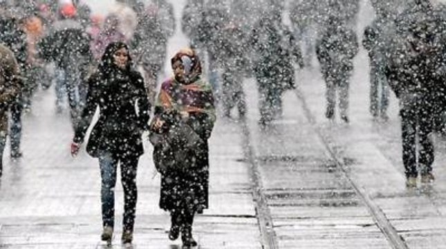 Meteoroloji'den Şiddetli Yağış Uyarısı