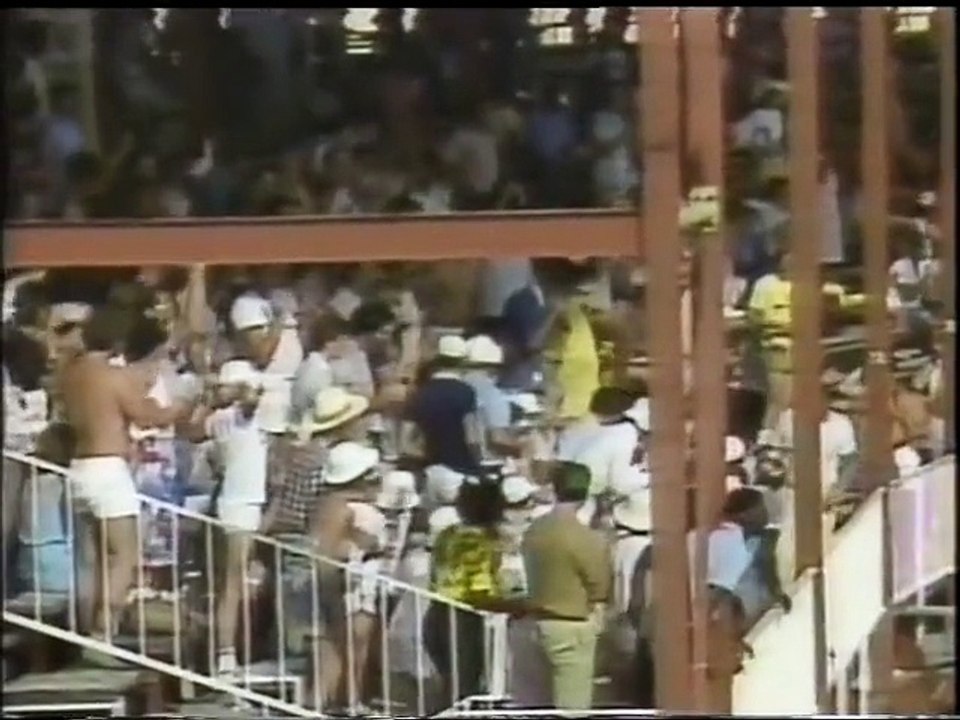 FASTEST TEST CENTURY OF ALL TIME - 56 balls! VIV RICHARDS 110_ vs England 5th test 1985_86