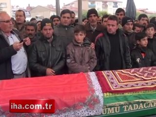 Gelendost ilçesine giderken kazada ölenlerden 14'ü toprağa verildi