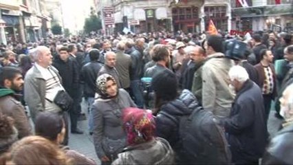 Taksim'de Kobani Eylemi Başladı
