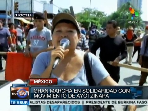 México: marchan en Acapulco por los 43 estudiantes desaparecidos