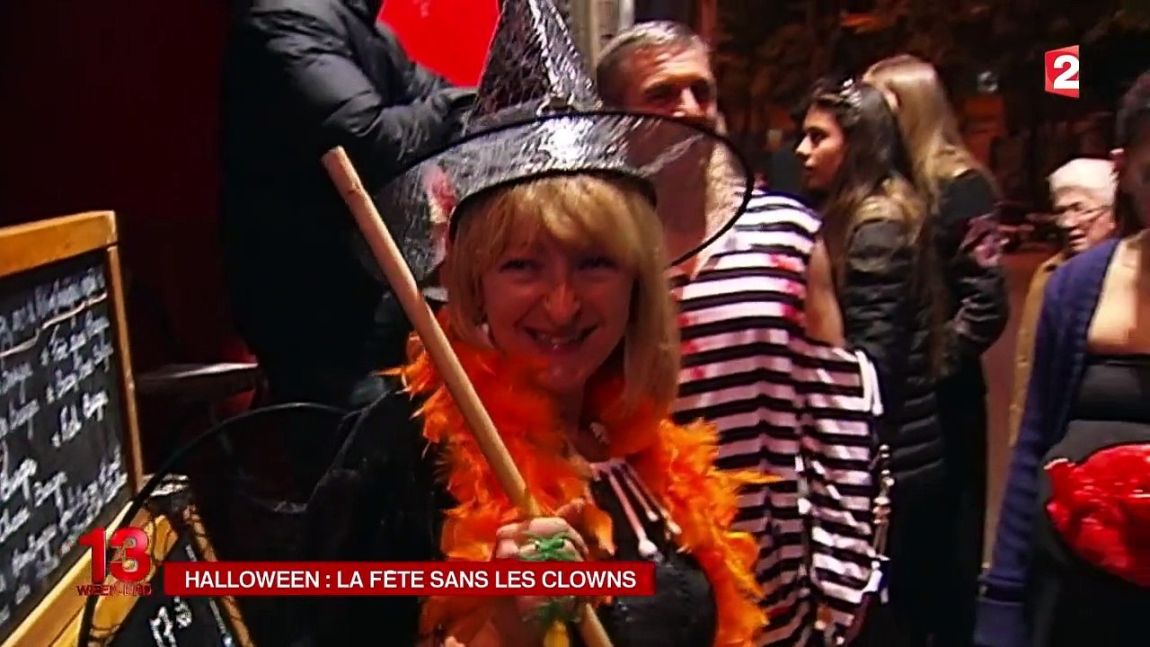 Monstres et zombies ont célébré Halloween, à travers le monde