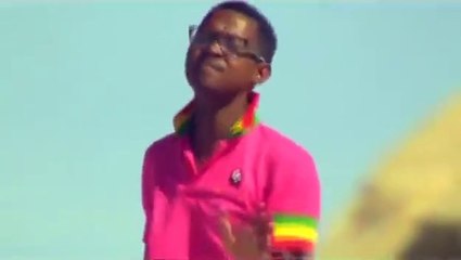 JOE AMAZONE   -   Rera-poàgna  (gasy - malagasy)