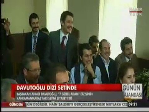 Başbakan Davutoğlu Yedi Güzel Adam Adlı Dizinin Çekim Setini Ziyaret Etti