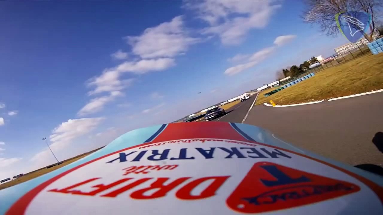 Motosiklet İle Arabadan Mükemmel Drift - Araba Tutkum