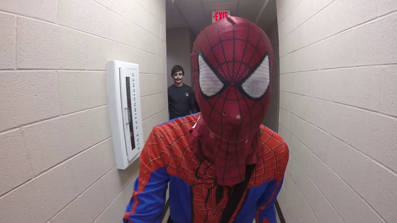 THE UNMANAGEABLE GASPIDER-MAN