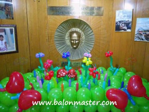 BALONLARIN EFENDİSİ ZÜBEYDE HANIM ANAOKULU BALON KATLAMA SANATI GÖSTERİSİ