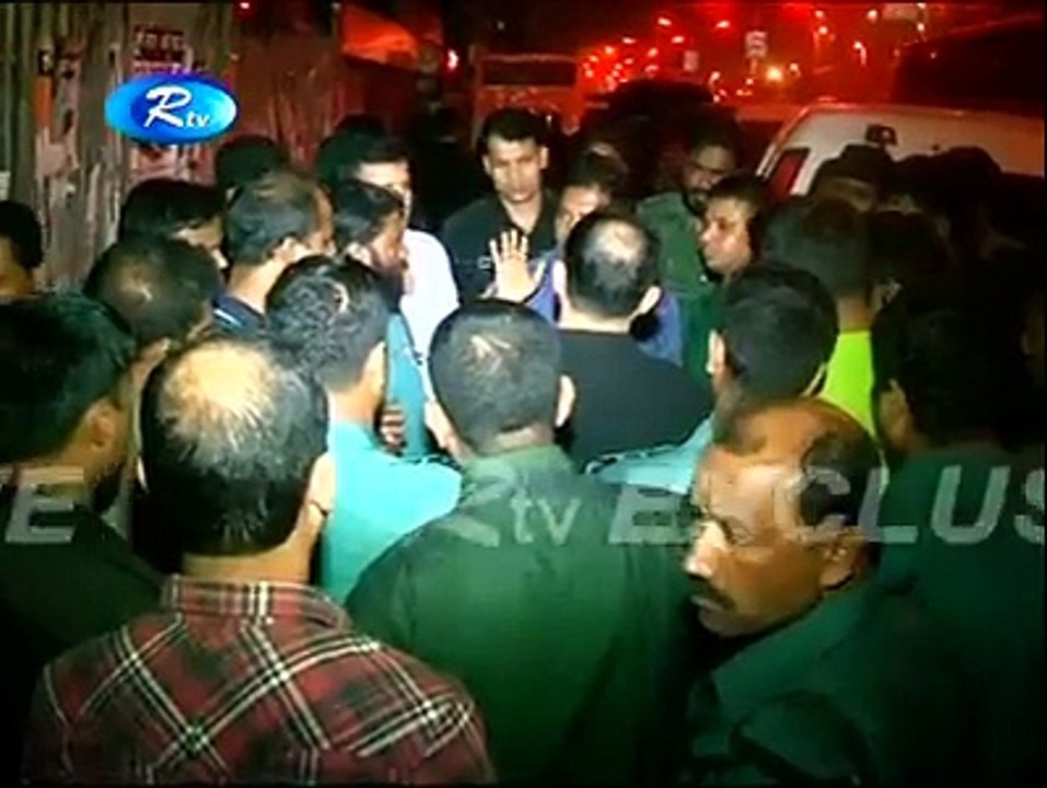অপহরণ করে মুক্তিপণ আদায়কালে ধরা পড়লেন দুই এএসআই ও তরুণী বর্ষা