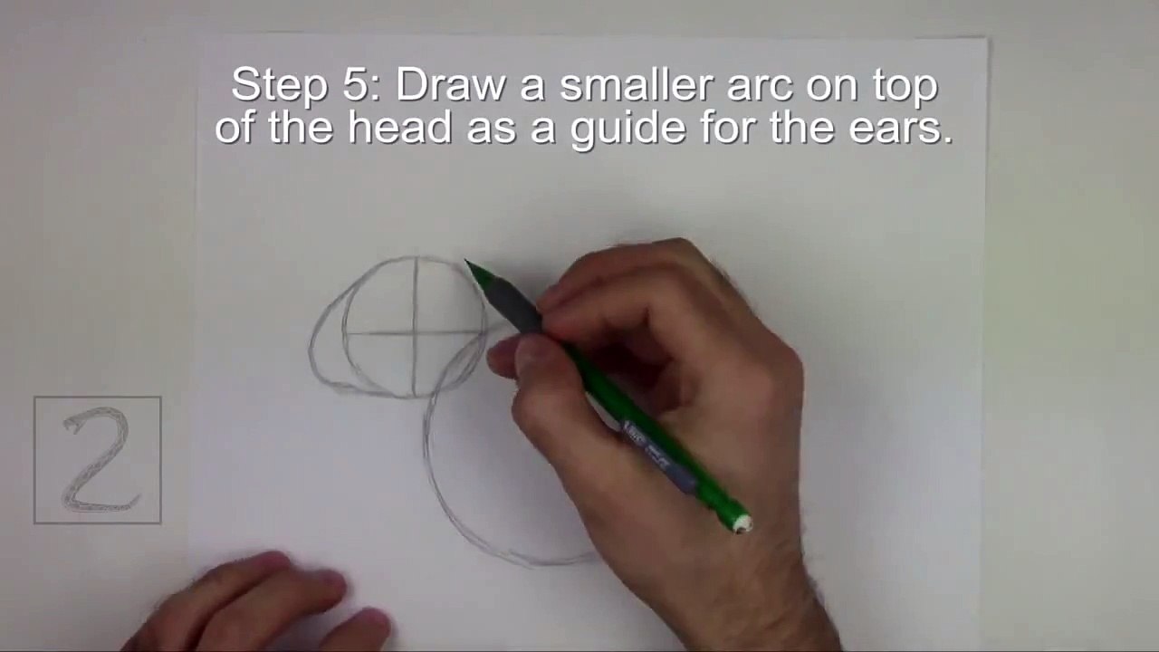 Karakalem Çizgili Sincap Çizimi