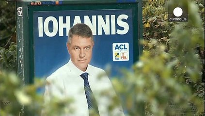 مردم رومانی برای انتخاب رییس جمهور کشورشان به پای صندوقهای رای می روند