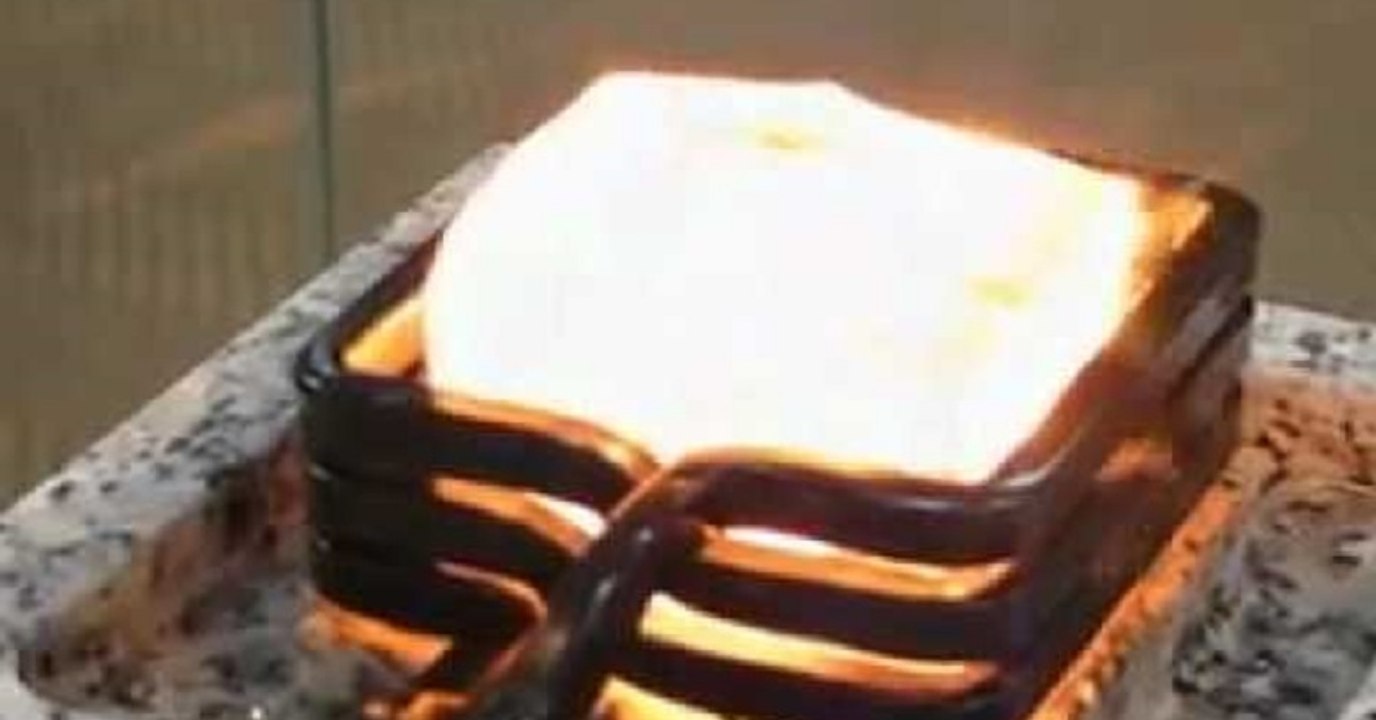 Buz kalıbını aniden ısıtırsak ne olur?