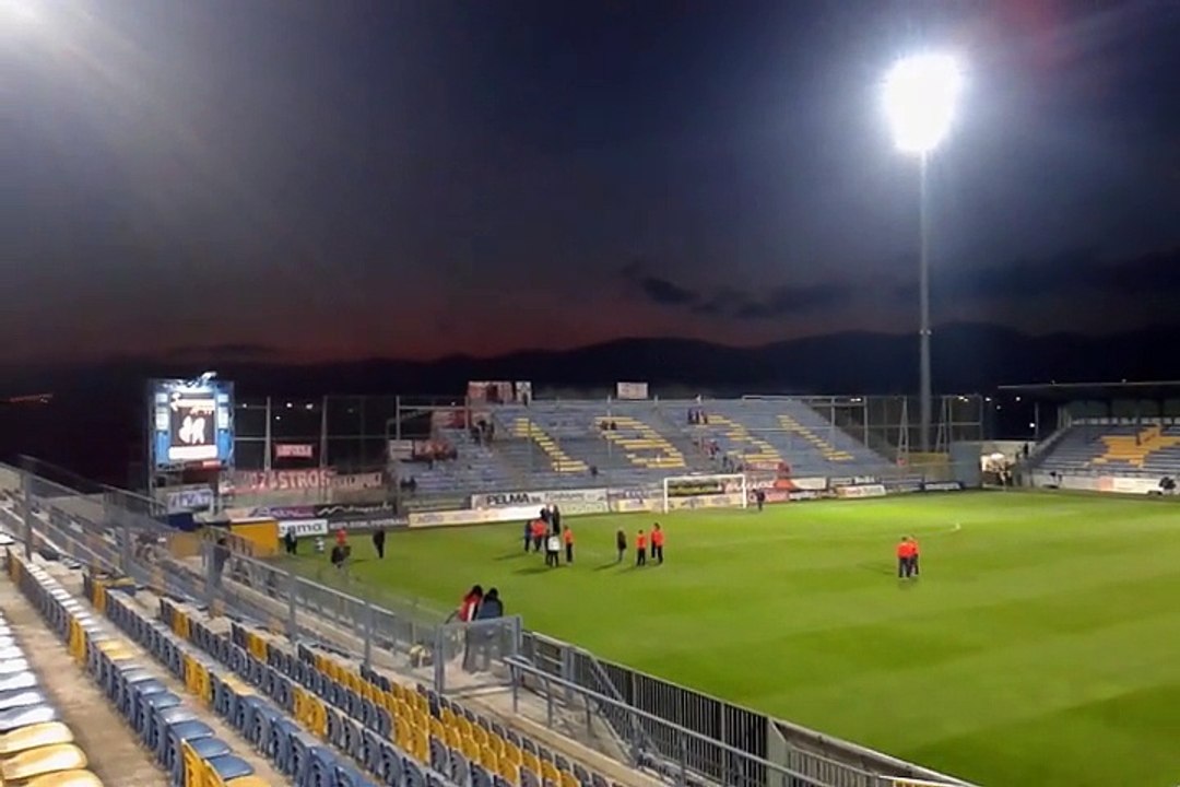 Η αναγνωριστική βόλτα των παικτών του Ολυμπιακού στην Τρίπολη