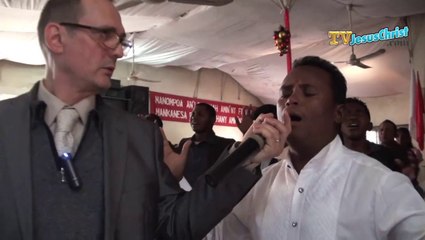 COMMENT PRATIQUER LE CHANT EN LANGUES - Pasteur Allan Rich