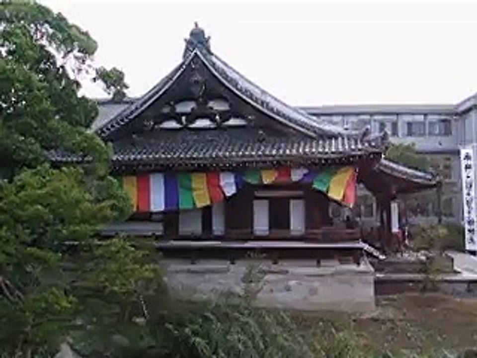Chants dans un Temple à Kyôto