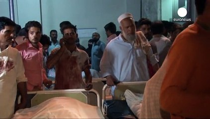حمله انتحاری در پاکستان دهها کشته بر جا گذاشت