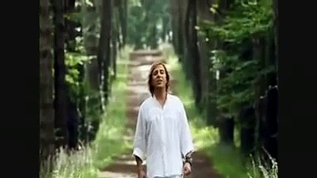 GÖKHAN SEZEN ♫♥♪ Seninle Bir Sonbahar Mevsimiydi Tanıştık ♫♥♪