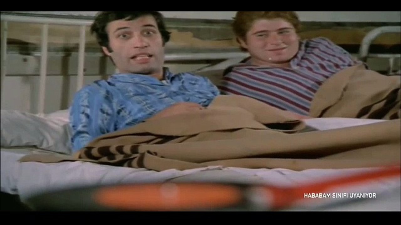 Hababam Sınıfı Uyanıyor - Neler Oluyor Hayatta (Hayırdır İnşallah) [HD]