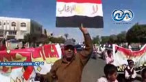 بالفيديو.. مسيرة من تلاميذ المدارس تطوف طور سيناء 