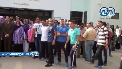 بالفيديو.. وقفة تضامنية لرئيس جامعة القناة وهيئة التدريس ضد الإرهاب