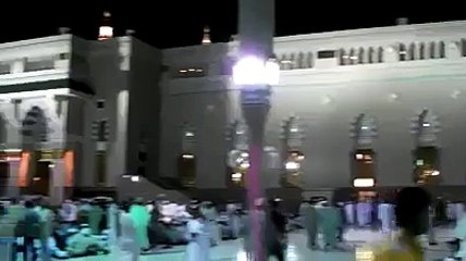 noor he noor in masjid e nabwi s.a.w........