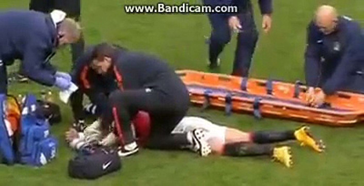 Marcos Rojo Injury ~ Manchester City vs Manchester United 1-0 02-11-2014 EPL