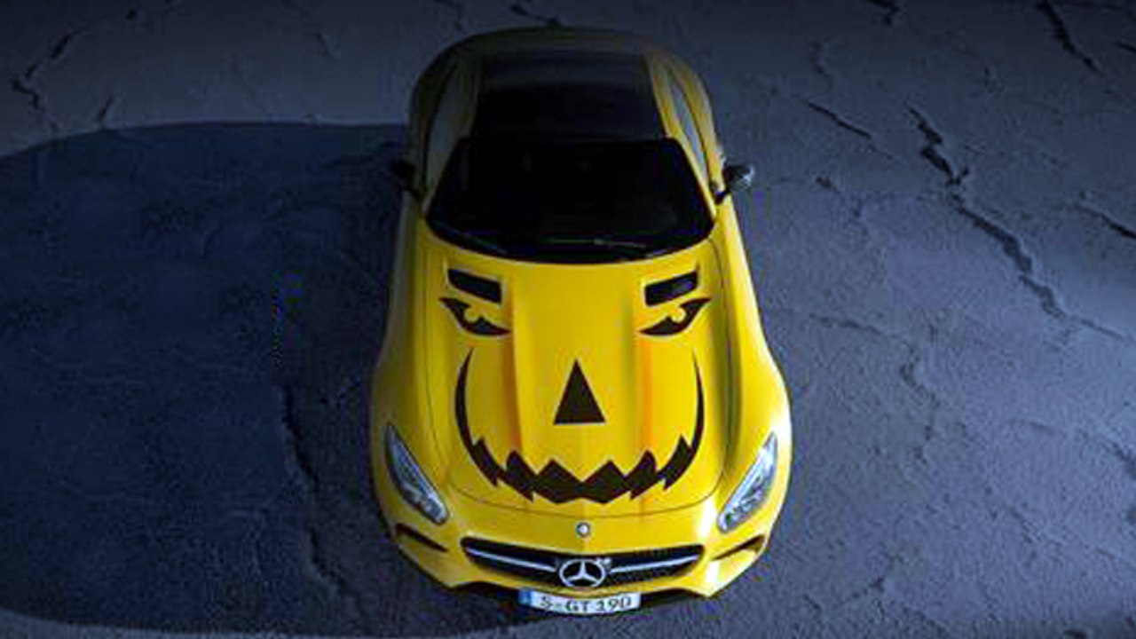 Mercedes-AMG GT Dresses Up For Halloween