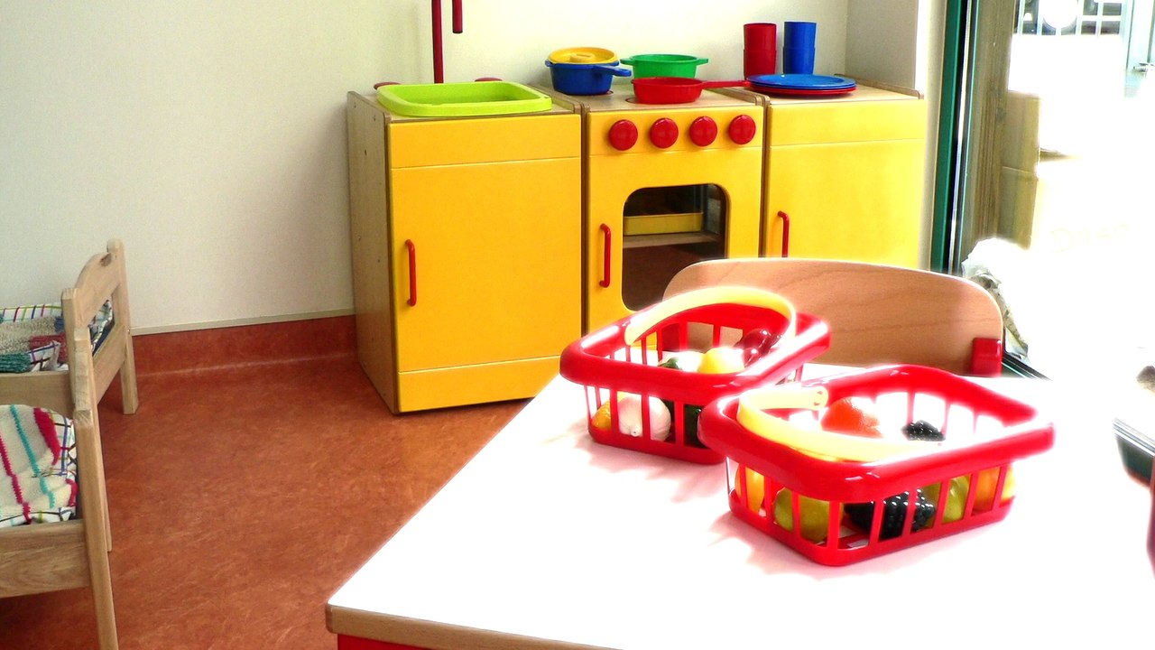 Yalla pour l'éducation ! Danielle, éducatrice jeunes enfants Île aux enfants Bobigny