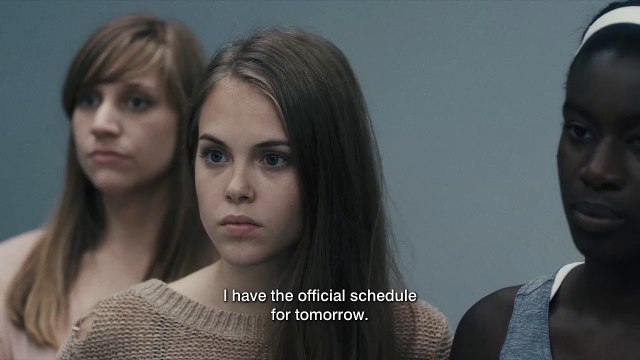 Sarah préfère la course: Extract 1 HD VO st angl/ OV eng ond