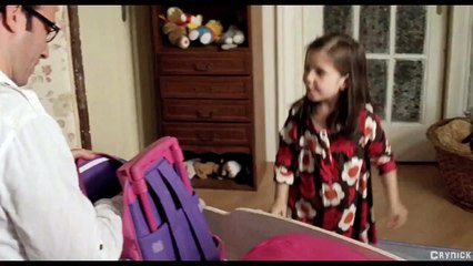 Toata lumea din familia noastra: Trailer HD VO st ang OV eng ond