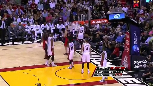 Josh McRoberts Rips His Jersey in Frustration